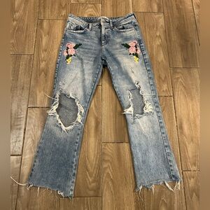 Zara Basic Ripped frayed jeans
